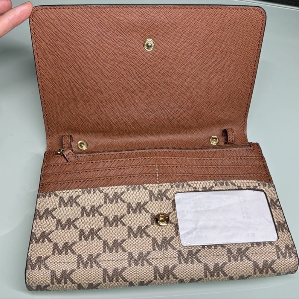 Michael Kors Tan and Cream Logo Wallet and tote bag used bundle